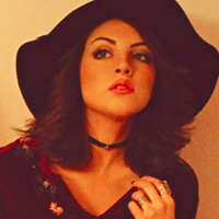 Liz Gillies