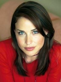 Claire Forlani