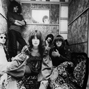 Jefferson Airplane Bootlegged Themselves to Pay off Their Drug Dealer