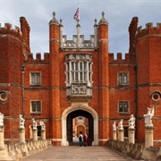 Hampton Court Palace