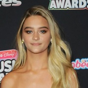 Lizzy Greene