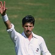 Sir Richard Hadlee (22.29)