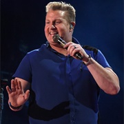 Gary Levox (Rascal Flatts)