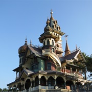 Mystic Manor