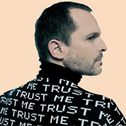 Miguel Bosé