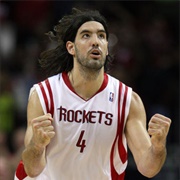 Luis Scola