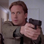 Det. Mike Kellerman (Reed Diamond)