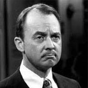 Dr. John Watson ( John Hillerman)