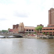 Aurora, Illinois