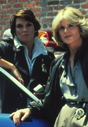 Tyne Daly and Sharon Gless in Cagney &amp; Lacey (1981)