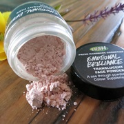 Emotional Brillance Mattifying Powder