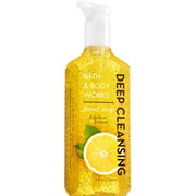 Kitchen Lemon Bath &amp; Body Works Hand Soap