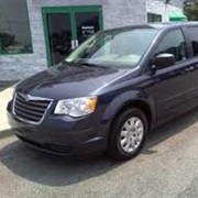 Chrysler Town &amp; Country Ltd