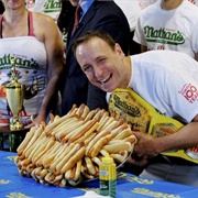 Hot Dog Eating (Races)