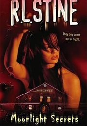 Moonlight Secrets (R.L Stine)