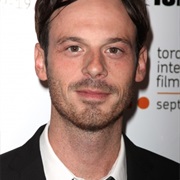 Scoot McNairy