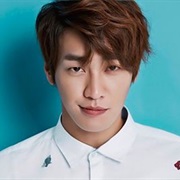 Kim Young Kwang