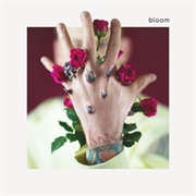 Machine Gun Kelly - Bloom