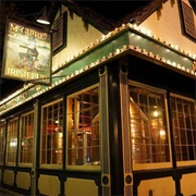 McGuire&#39;s Irish Pub