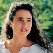 Andie MacDowell