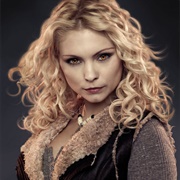 Myanna Buring