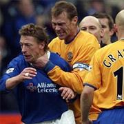 Duncan Ferguson Strangle