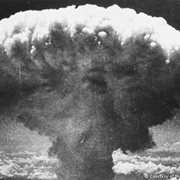 Atom Bomb - Hiroshima and Nagasaki, Japan 1945