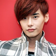 Han Tae-Sun (Lee Jong-Suk)