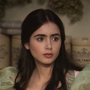 Snow White Lily Collins