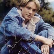 Devon Sawa