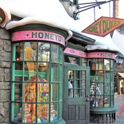 Honeydukes