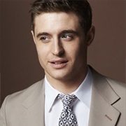 Max Irons