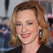 Joan Cusack