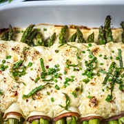 Cheesy Ham and Asparagus Manicotti