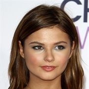 Stefanie Scott