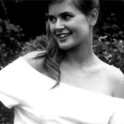 Sophie Aldred