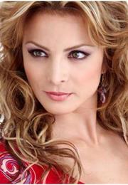 Silvia Navarro