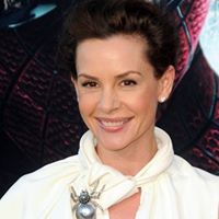 Embeth Davidtz