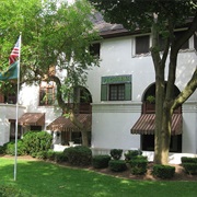 Old Heidelberg Apartments