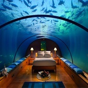 Underwater Room