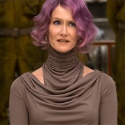 Amilyn Holdo