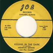 Kissing in the Dark - Memphis Minnie