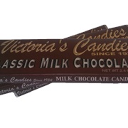 Victoria&#39;s Candies Classic Milk Chocolate Bar