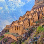 Pinkullyuna. Ollantaytambo, Peru