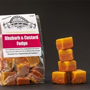 Rhubarb &amp; Custard Fudge