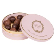 Laduree Incomparable Gift Box