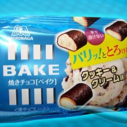 Morinaga Bake Cookie &amp; Cream Chocolates