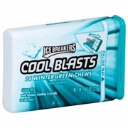 Ice Breakers Cool Blasts Wintergreen