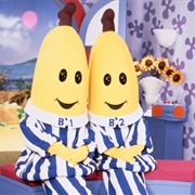 Bananas in Pyjamas Theme Tune