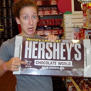 Hershey&#39;s Chocolate World Bar